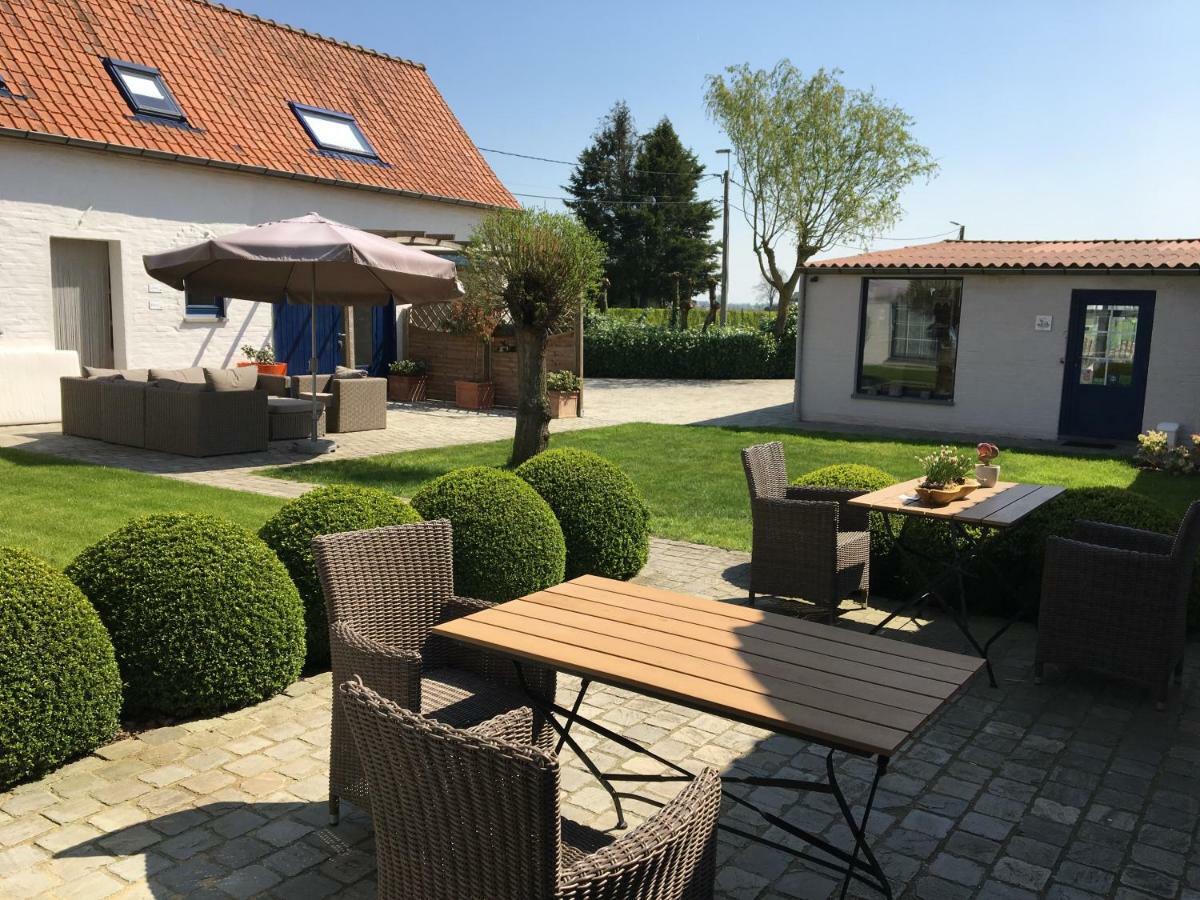 'T Wolvennest Bed & Breakfast Heuvelland Exterior photo